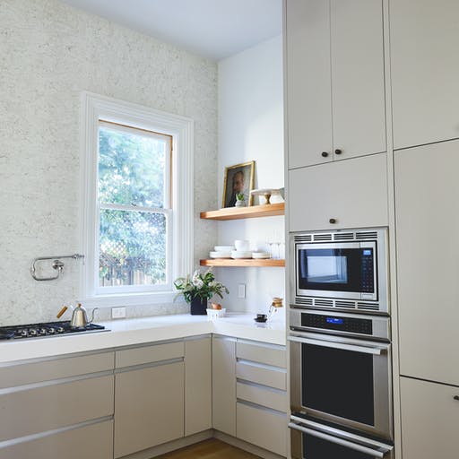 apartment-34-kitchen