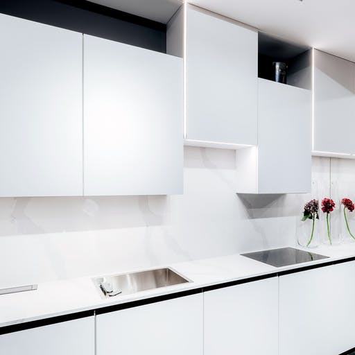 classic-calacatta-modern